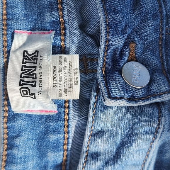 Victoria Secret Shorts - Picture 3 of 3